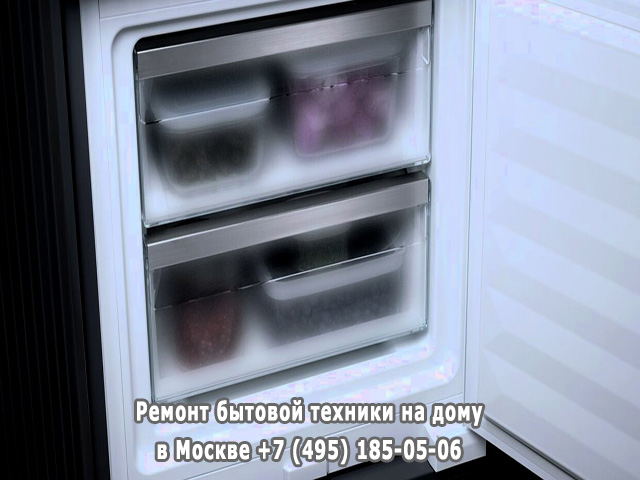 Потек холодильник причина снизу почему